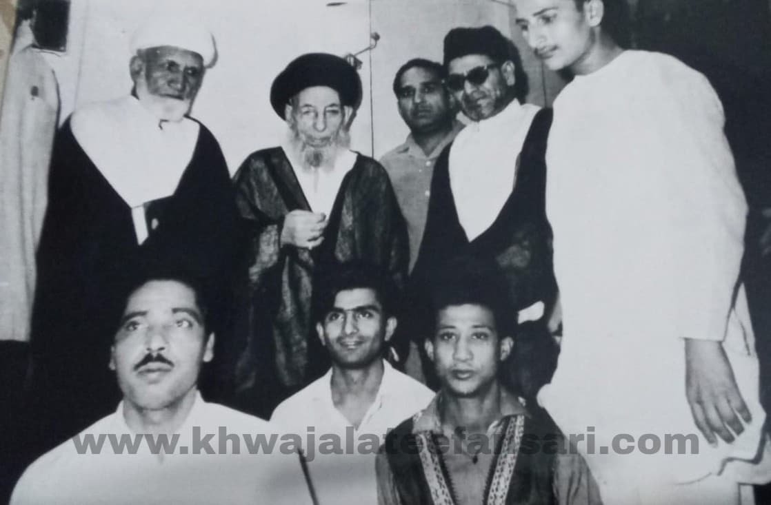 Khwaja Muhammad Lateef Ansari with Muhsin al-Tabataba'i al-Hakim, Syed Ahmad Hussain Zaidi and Syed Muhammad Zaidi