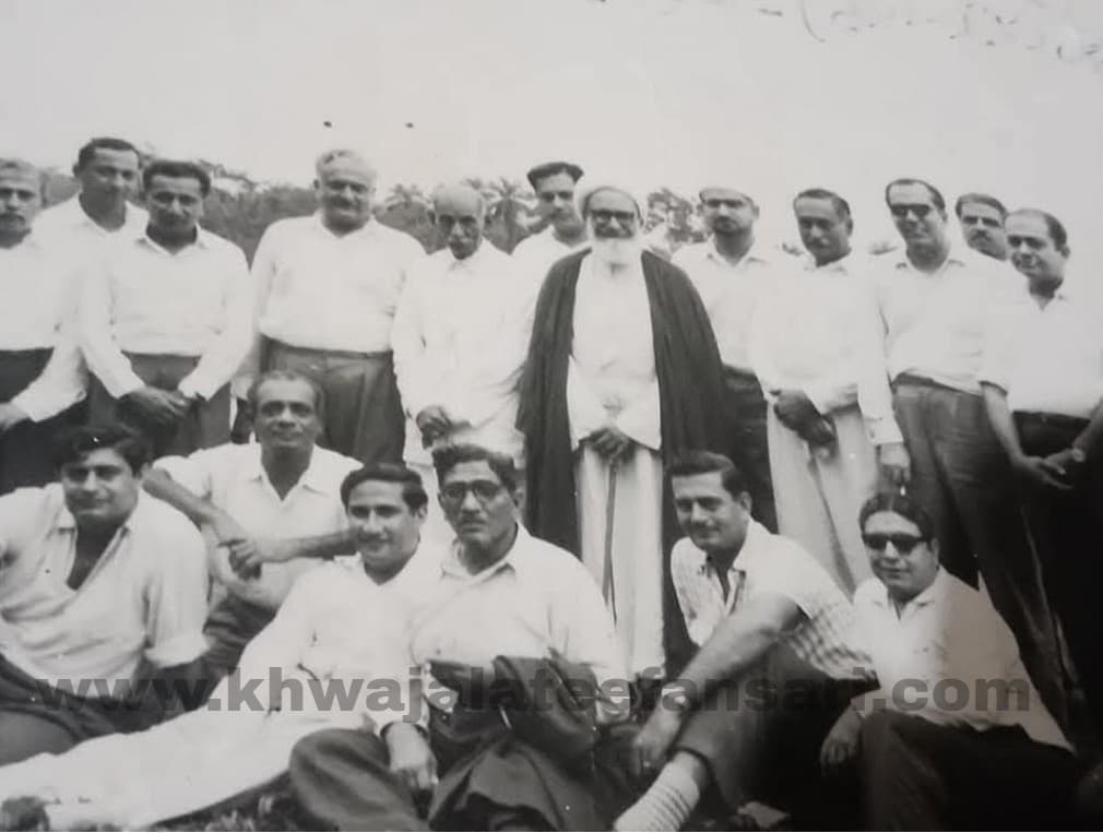 Diverse group of People were presenting books to Khwaja Muhammad Lateef Ansari